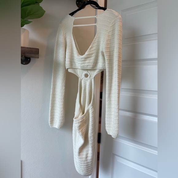 🍓Forever 21 crochet cut-out dress size M🍓 - Picture 4 of 5